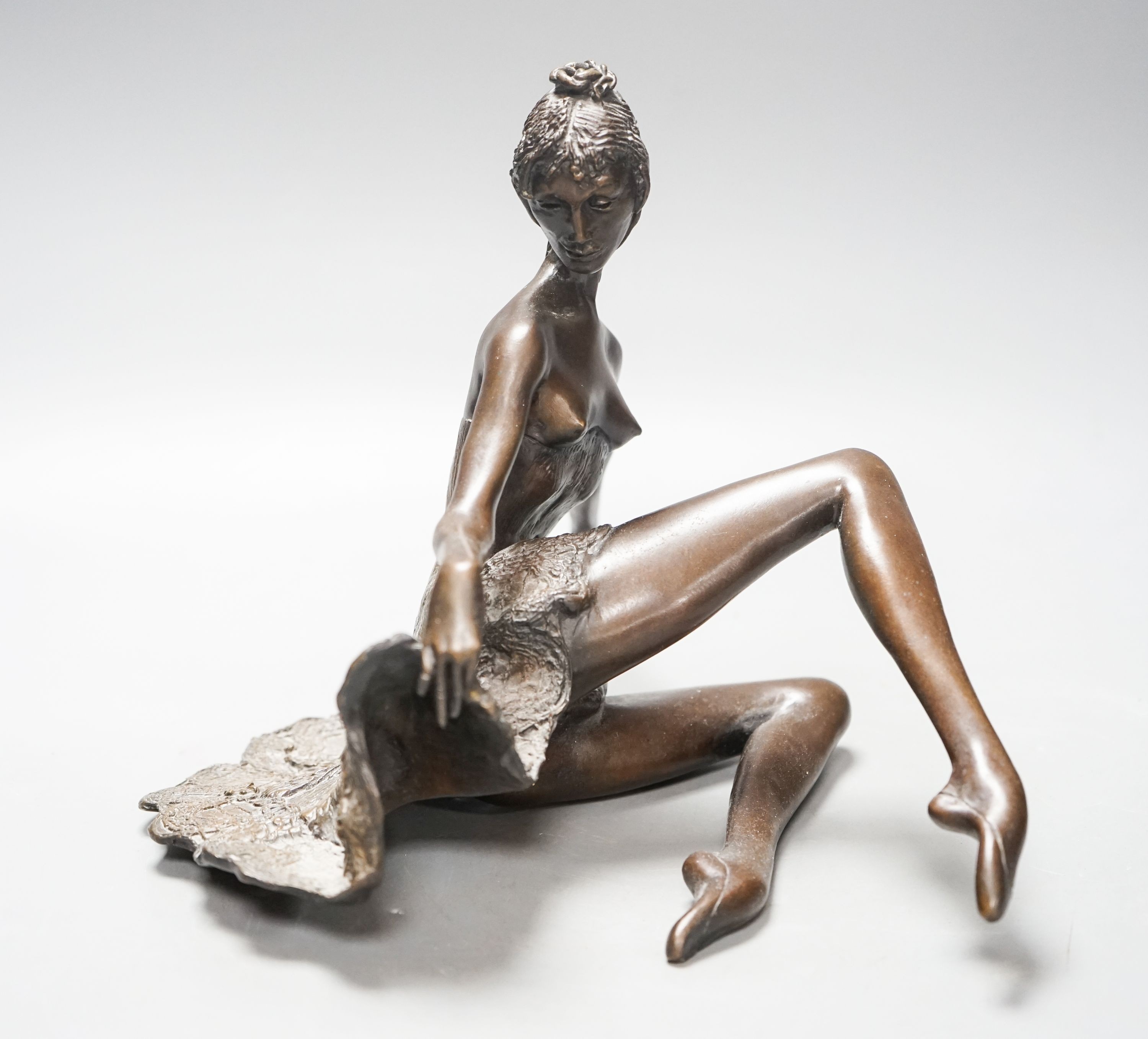 Tom Merrifield, bronze, 'Aggie' 1/25 21cm